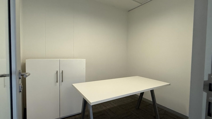 To Let commercial Property for Rent in Foreshore Western Cape